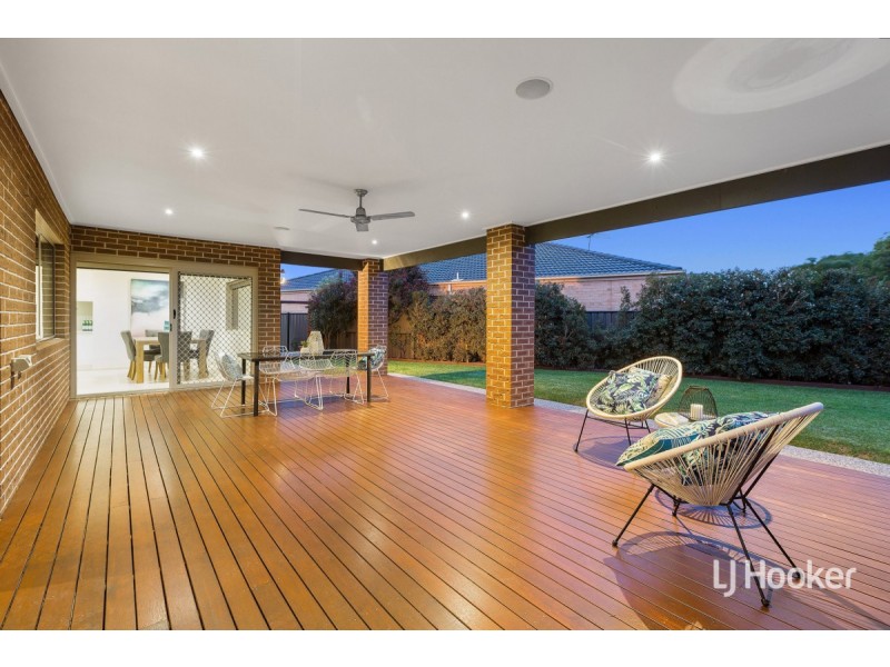 24 Marshall Terrace, Point Cook VIC 3030