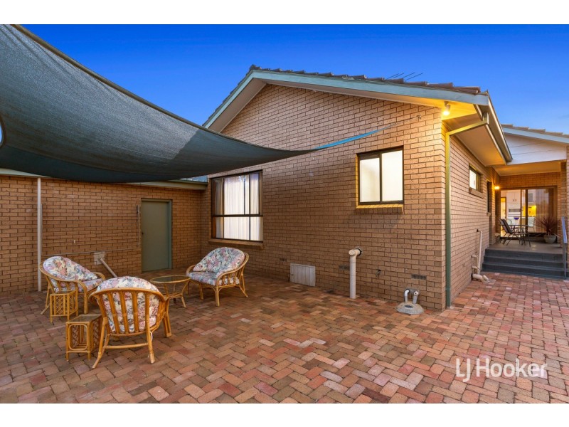203 Victoria Street, Altona Meadows VIC 3028