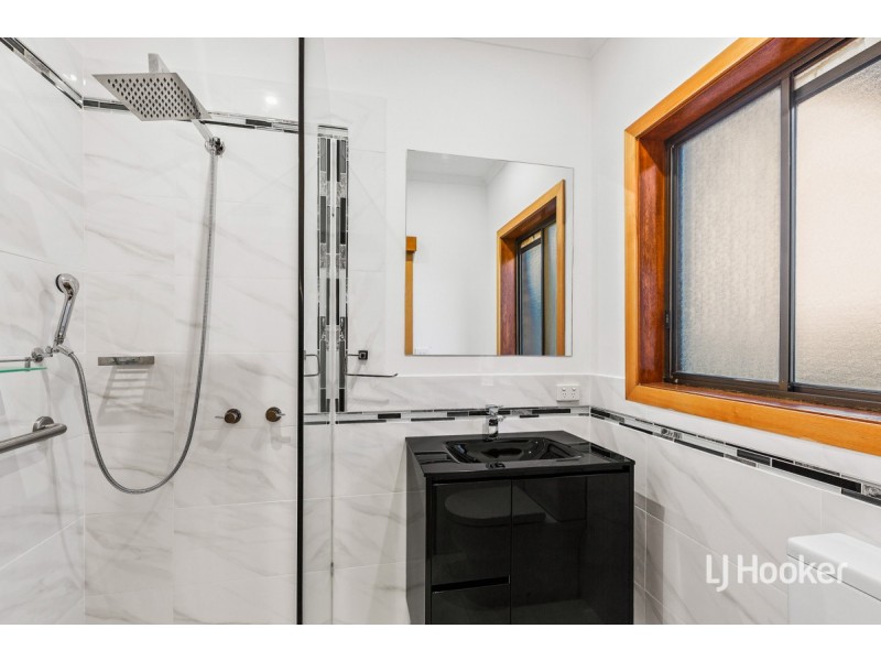 203 Victoria Street, Altona Meadows VIC 3028