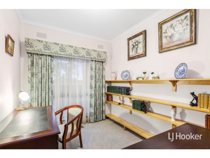 203 Victoria Street, Altona Meadows VIC 3028