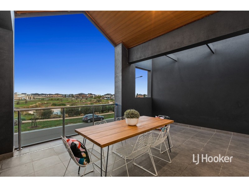 53 Aquatic Drive, Werribee South VIC 3030