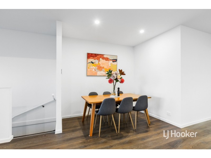 53 Aquatic Drive, Werribee South VIC 3030