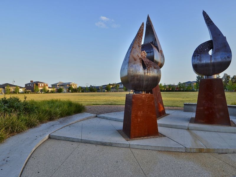 9 Grandiflora Grove, Point Cook VIC 3030