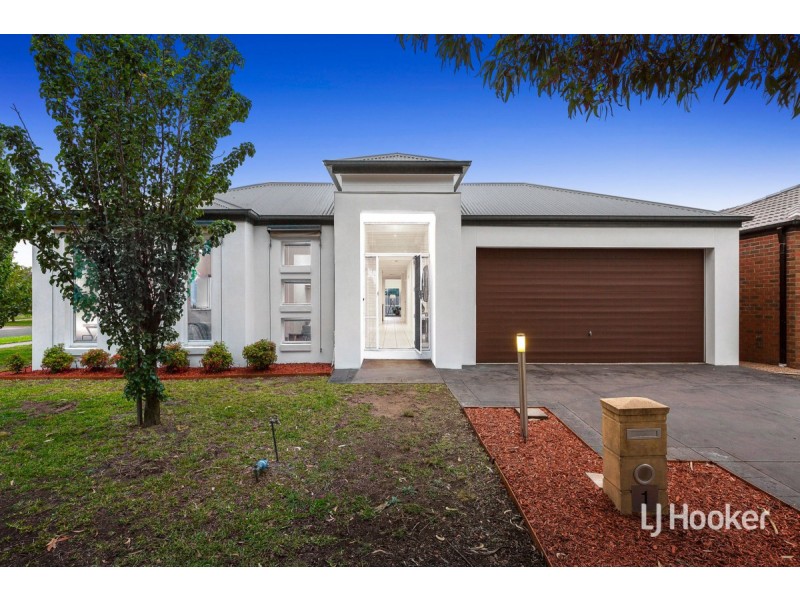 1 Central Park Avenue, Point Cook VIC 3030