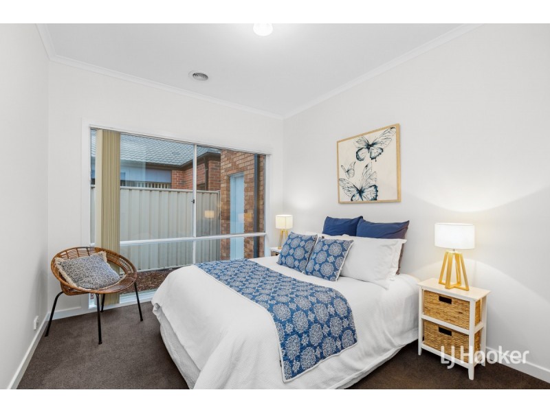 1 Central Park Avenue, Point Cook VIC 3030