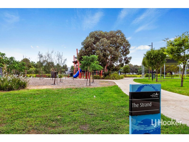 1 Central Park Avenue, Point Cook VIC 3030