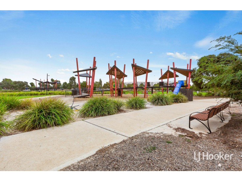 1 Central Park Avenue, Point Cook VIC 3030