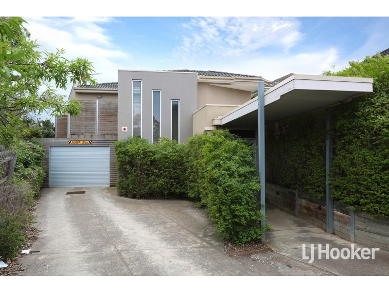 8/42 Nolan Avenue, Brooklyn VIC 3012