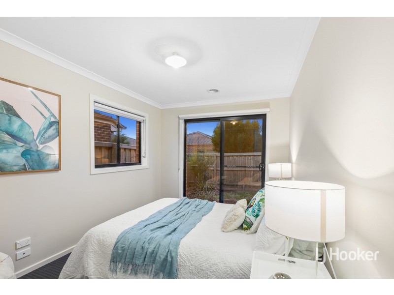 22 Taworri Crescent, Werribee VIC 3030