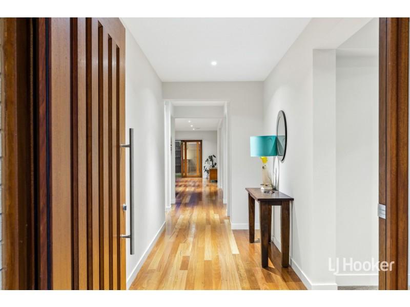 4 Spencer Street, Point Cook VIC 3030