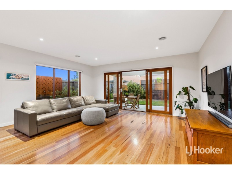 4 Spencer Street, Point Cook VIC 3030