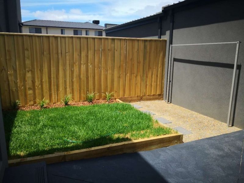 82 Flatbush Avenue, Point Cook VIC 3030