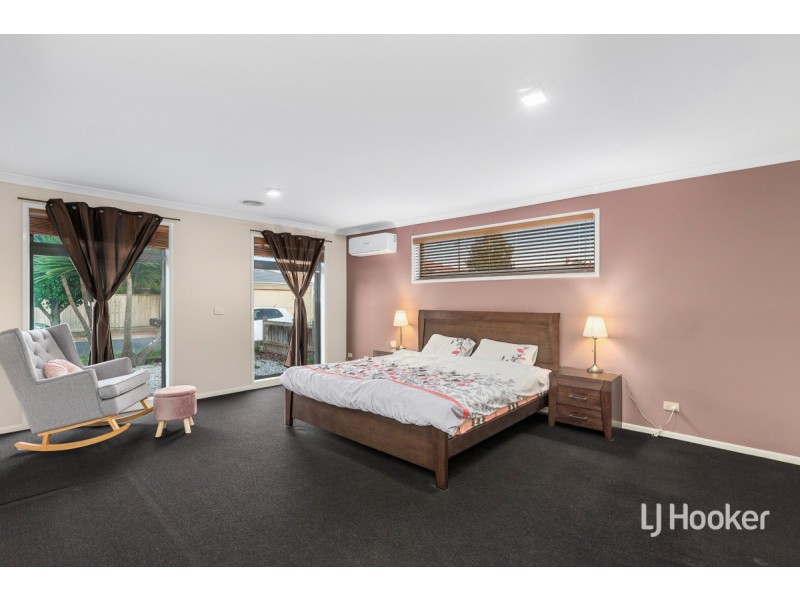 32 Teatree Terrace, Point Cook VIC 3030