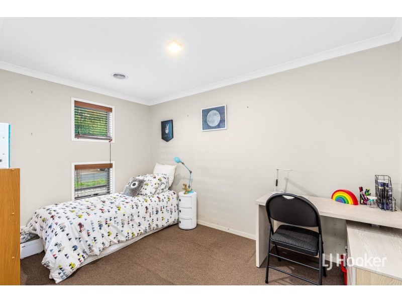 32 Teatree Terrace, Point Cook VIC 3030