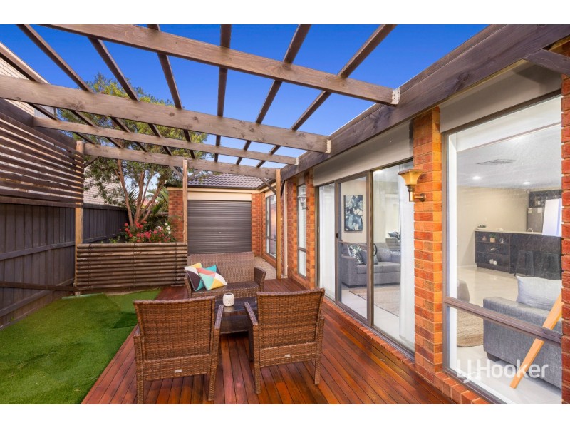 32 Teatree Terrace, Point Cook VIC 3030