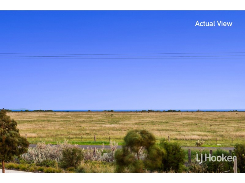 23 Beachside Crescent, Point Cook VIC 3030