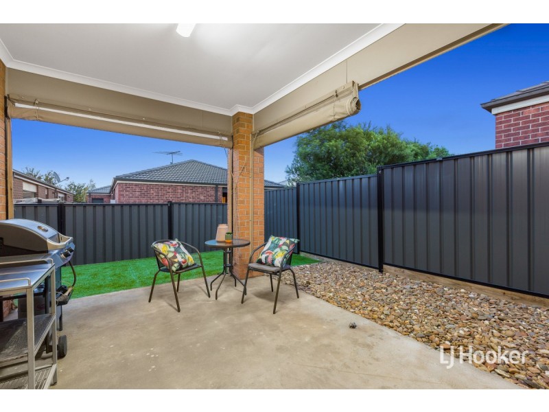 30 Terrene Terrace, Point Cook VIC 3030