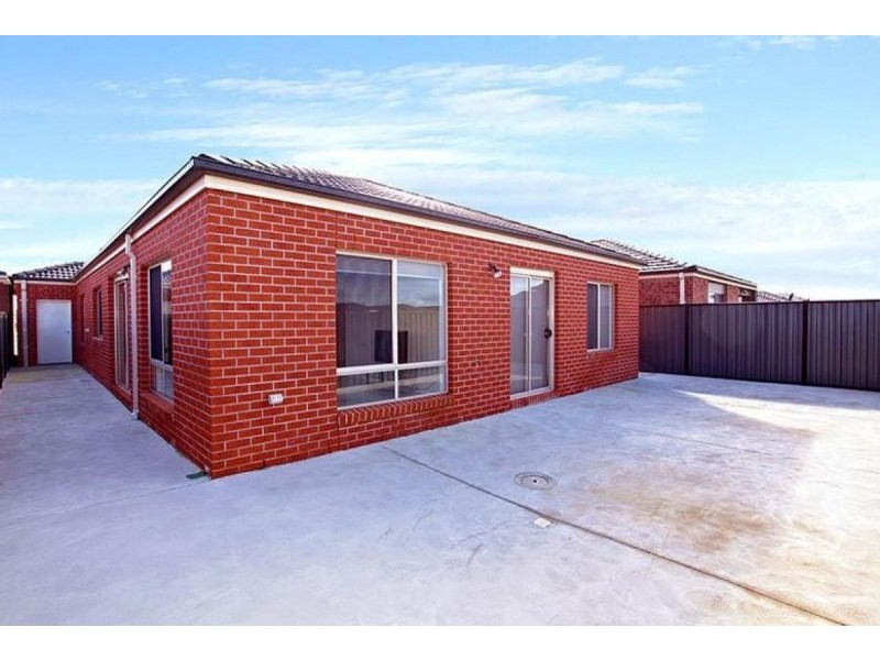 10 Garland Terrace, Point Cook VIC 3030