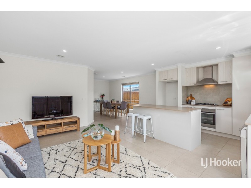 20 Oberon Street, Point Cook VIC 3030