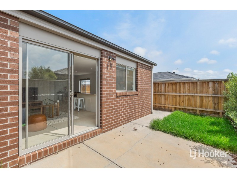 20 Oberon Street, Point Cook VIC 3030