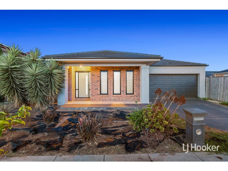 17 Adventure Way, Point Cook VIC 3030