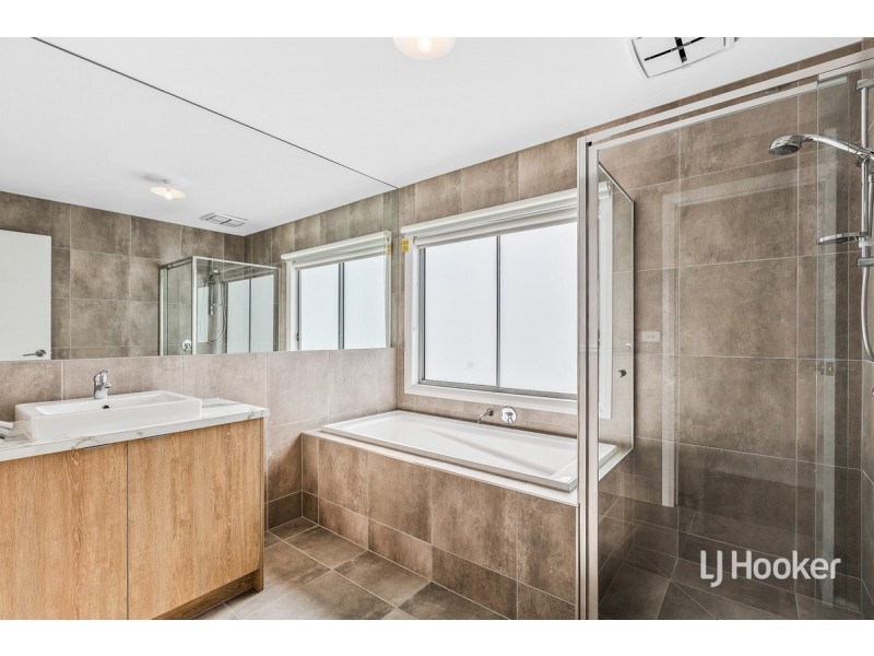 20 Slipway Road, Werribee South VIC 3030