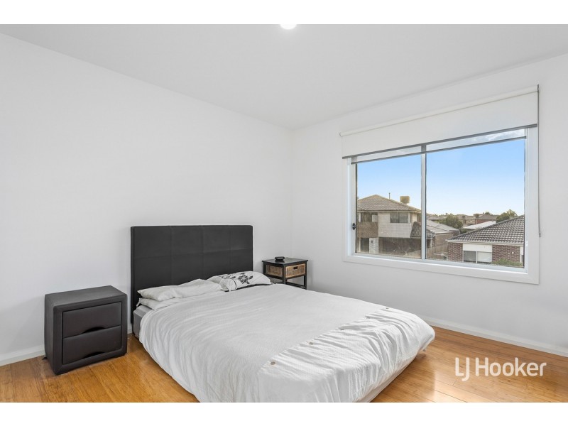 40 Honolulu Drive, Point Cook VIC 3030