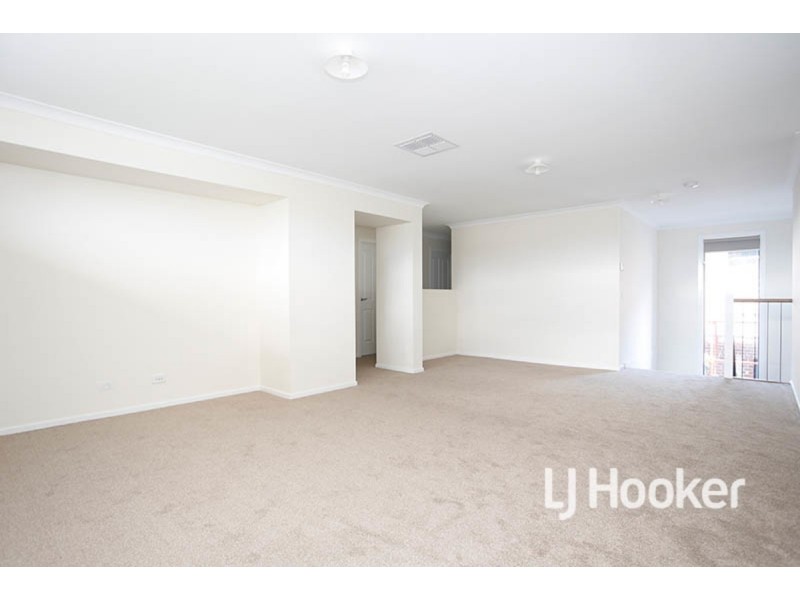 9 Corboy Close, Point Cook VIC 3030