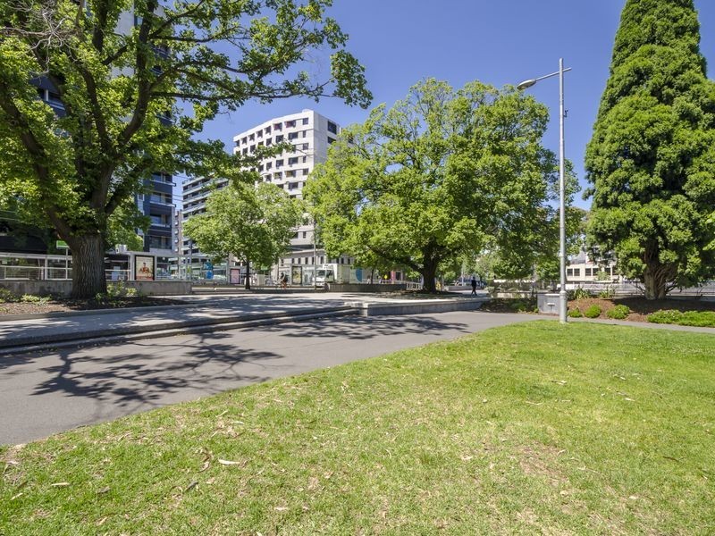 910/131 Pelham Street, Carlton VIC 3053