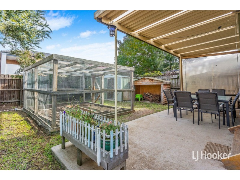 21 Creswick Drive, Point Cook VIC 3030