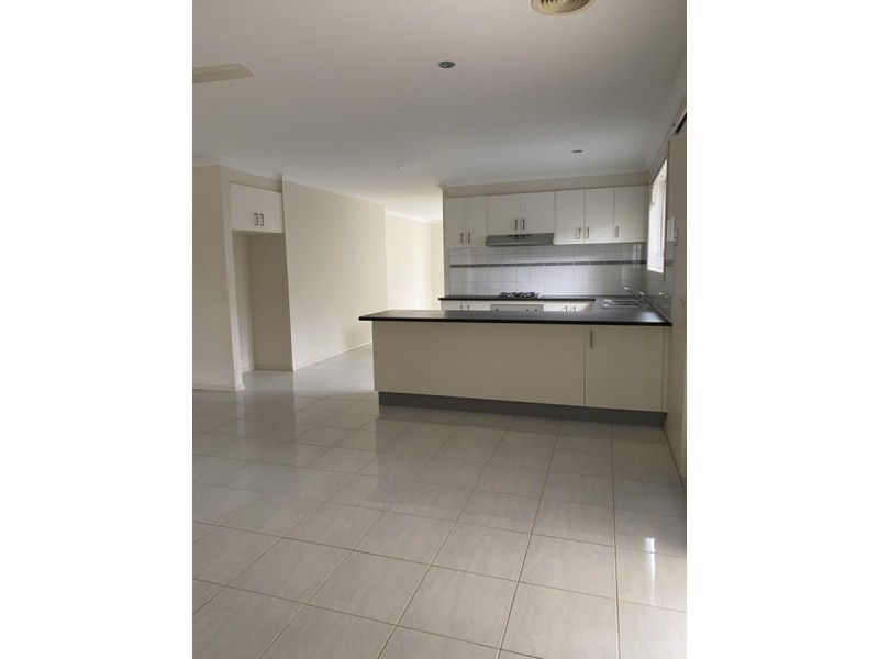 9 Sassari Court, Point Cook VIC 3030