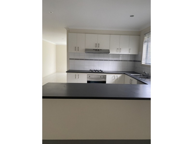 9 Sassari Court, Point Cook VIC 3030