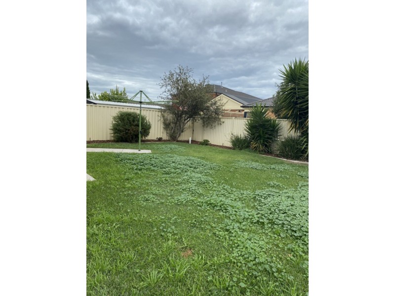 9 Sassari Court, Point Cook VIC 3030