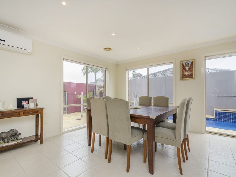 29 Lindsay Gardens, Point Cook VIC 3030