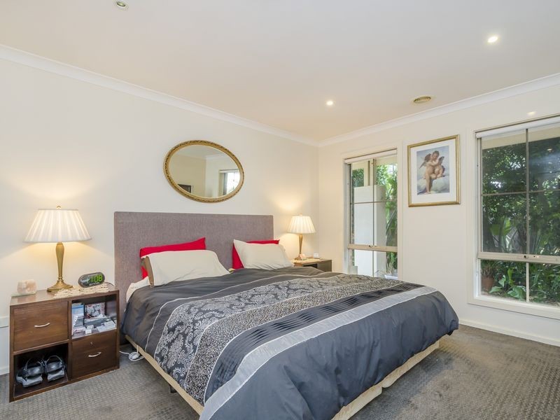 29 Lindsay Gardens, Point Cook VIC 3030