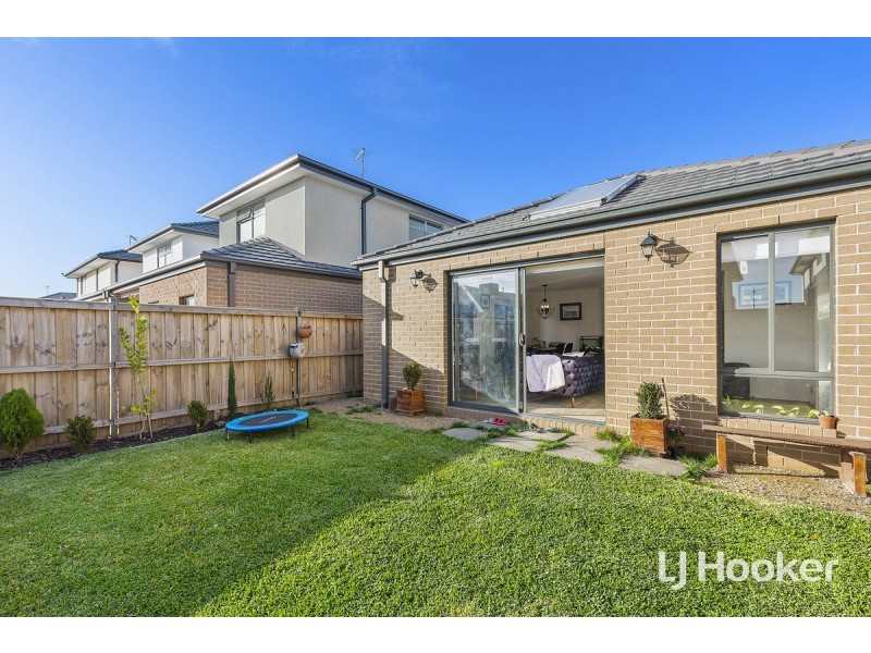 39 Fogarty Street, Williams Landing VIC 3027