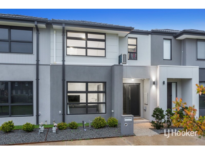 287 Dunnings Road, Point Cook VIC 3030