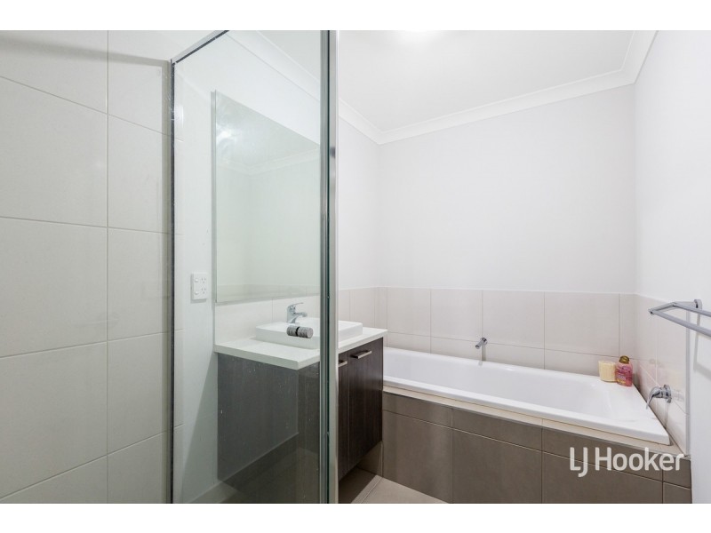 287 Dunnings Road, Point Cook VIC 3030