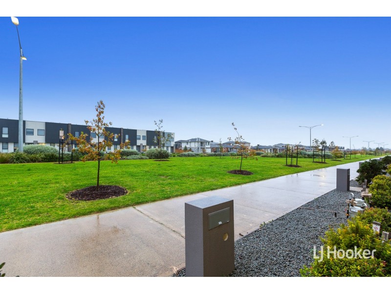 287 Dunnings Road, Point Cook VIC 3030