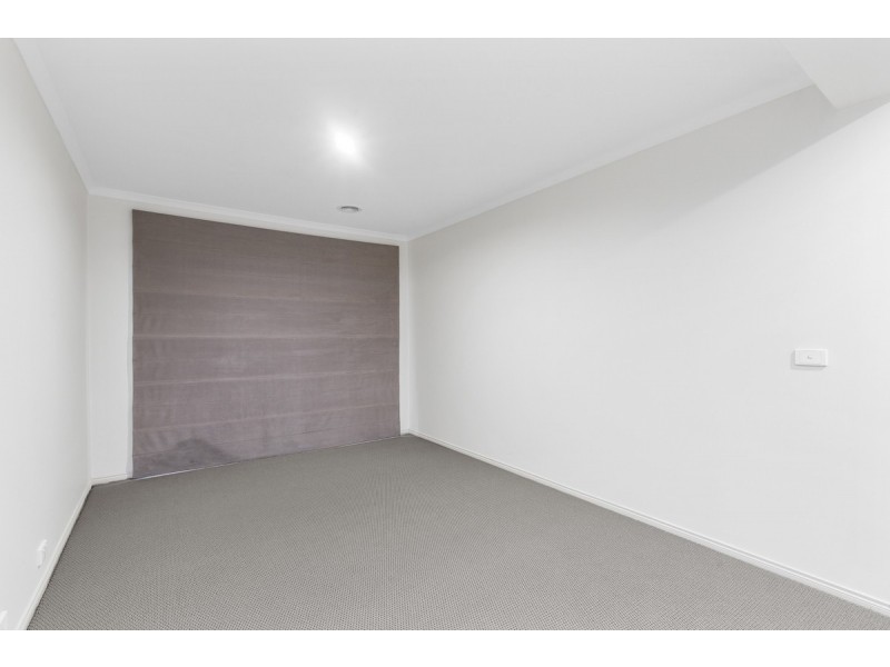 1 Dorrington Street, Point Cook VIC 3030