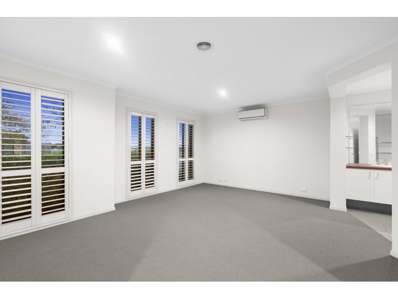 1 Dorrington Street, Point Cook VIC 3030