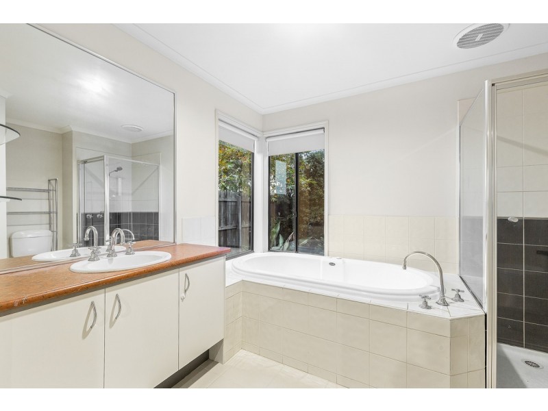 1 Dorrington Street, Point Cook VIC 3030