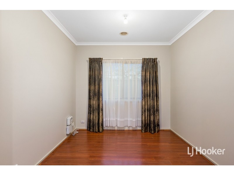 2/10 Prouse Place, Werribee VIC 3030