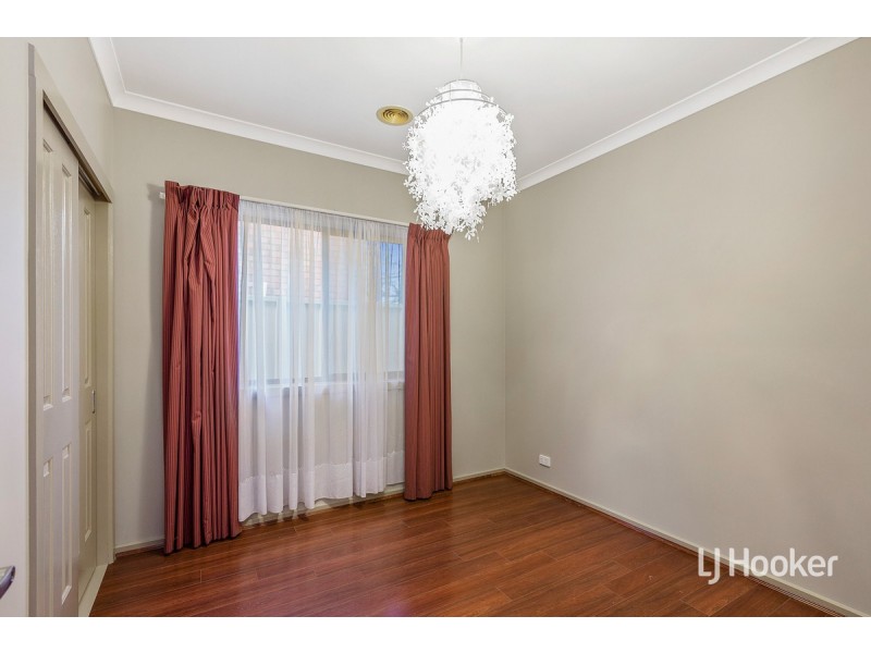 2/10 Prouse Place, Werribee VIC 3030
