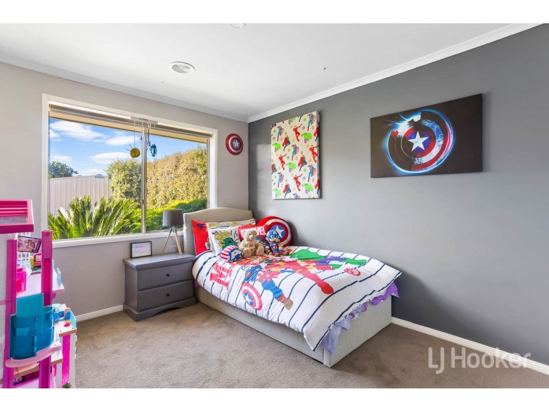 9 St Andrews Drive, Werribee VIC 3030