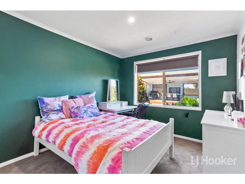 9 St Andrews Drive, Werribee VIC 3030