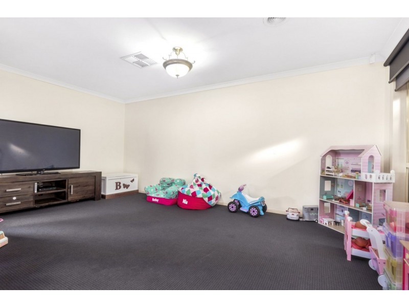 10 Boardwalk Boulevard, Point Cook VIC 3030