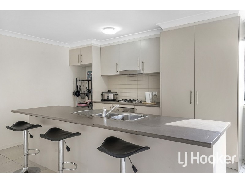 48 Featherbrook Drive, Point Cook VIC 3030