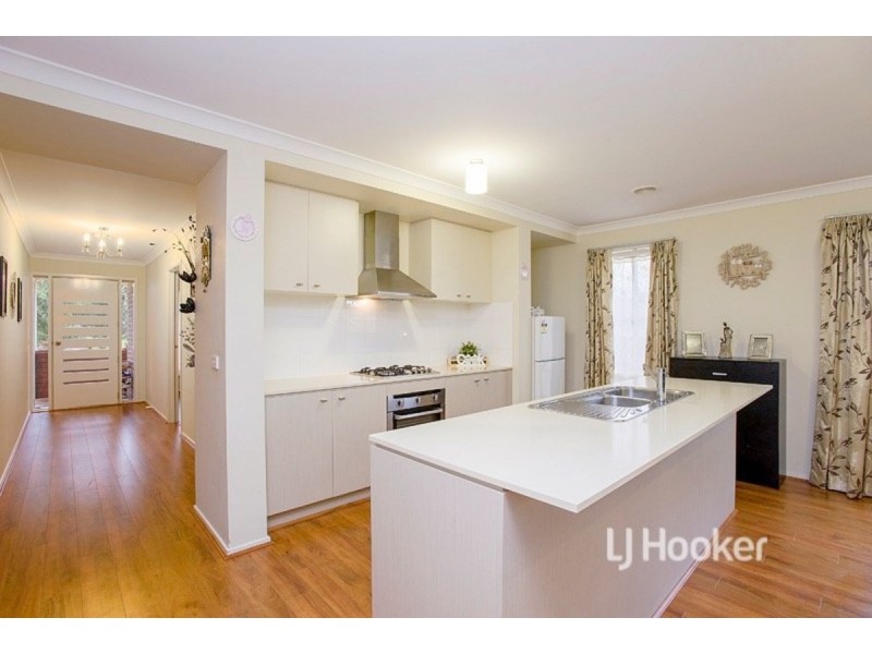 101 Tom Roberts Parade, Point Cook VIC 3030