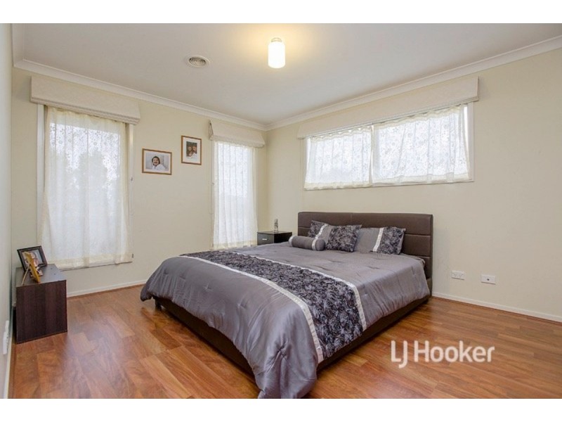 101 Tom Roberts Parade, Point Cook VIC 3030